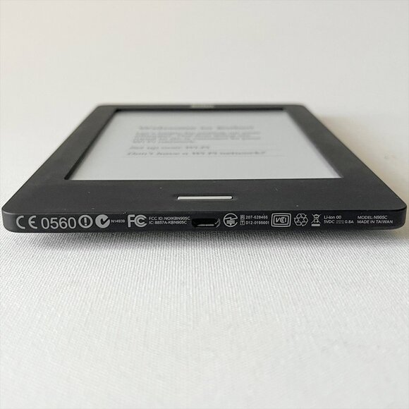 Kobo Touch N905C eReader 6" Display 2GB Wi-Fi w/ Cable - Tested - Picture 3 of 5